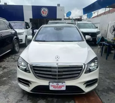 Mercedes-Benz S 550