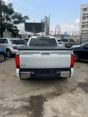 Toyota Tundra