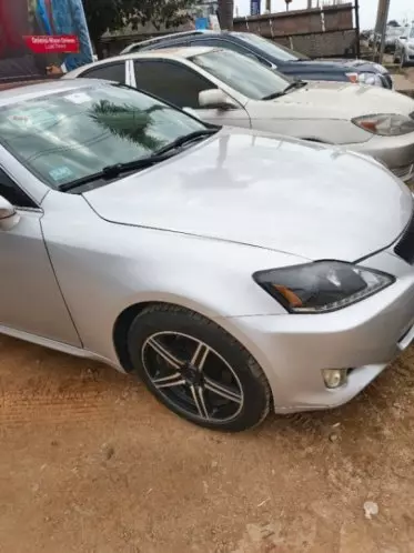 Lexus IS 250
