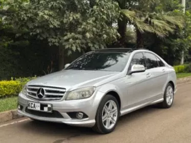 Mercedes-Benz C 180