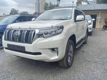 Toyota Land Cruiser Prado VX.L