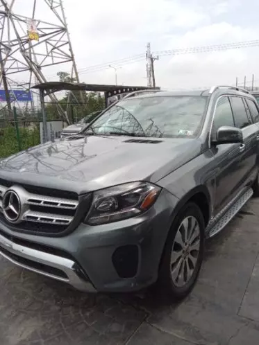 Mercedes-Benz GLS 450