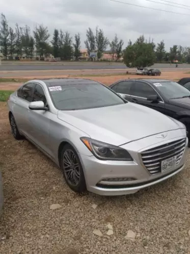 Hyundai Genesis