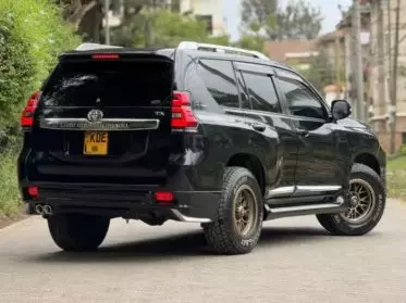 Toyota Landcruiser Prado