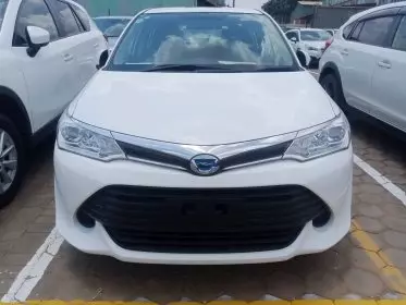 Toyota Fielder hybrid