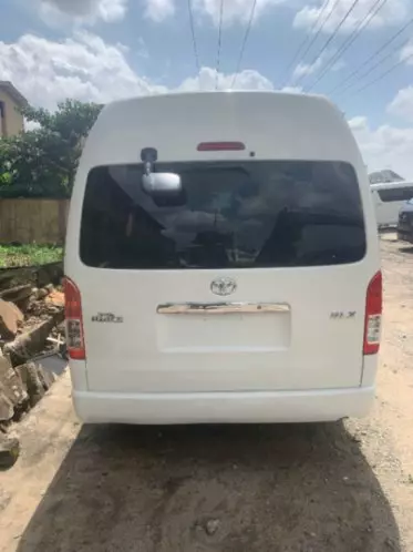 Toyota Hiace (High Roof)