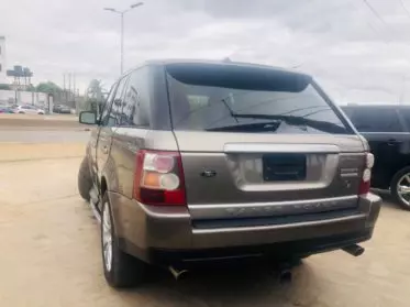 RANGE ROVER HSE LR4