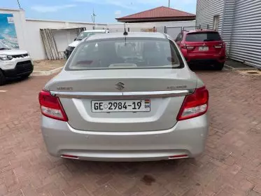 SUZUKI Dzire GL