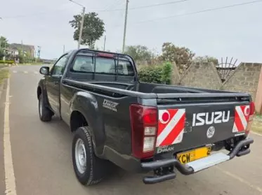 Isuzu D-Max