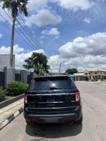 Ford Explorer LTD 3.5L