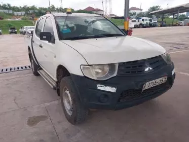 Mitsubishi L200 D/C GL Did