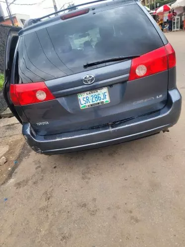 Toyota Sienna