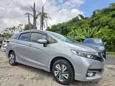 Honda Fit shuttle