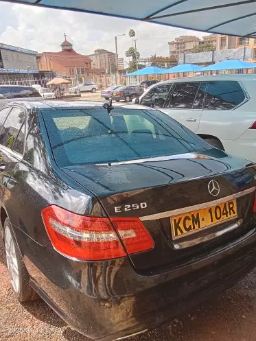 Mercedes-Benz E250