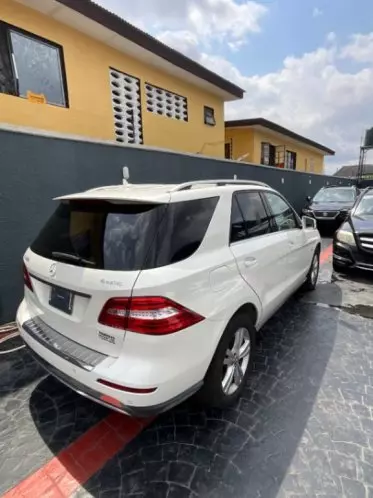 Mercedes-Benz ML 350