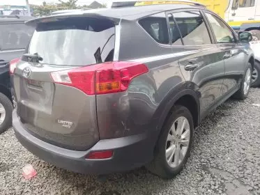 Toyota RAV 4