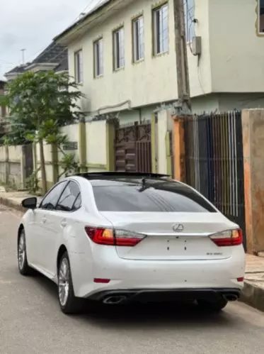 Lexus ES 350