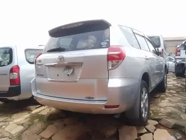 Toyota Vanguard