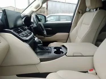 Toyota Landcruiser ZX