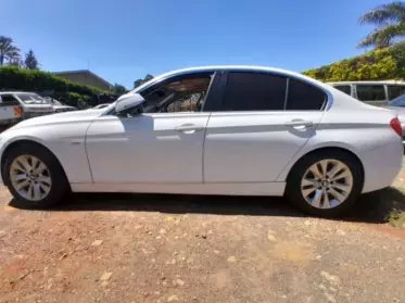 BMW 330i