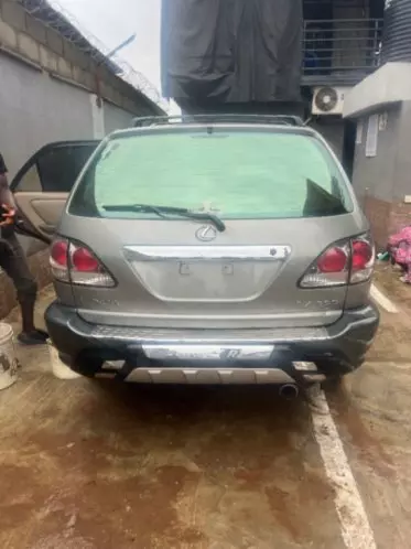 Lexus RX 300