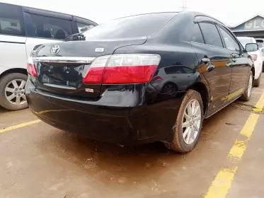 Toyota Premio