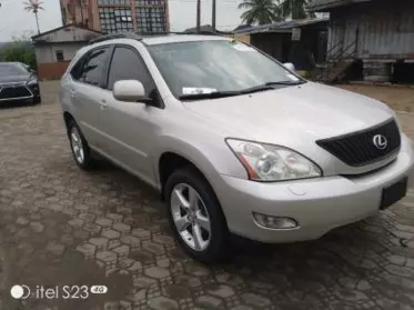 Lexus RX 330