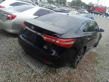 Toyota Avalon