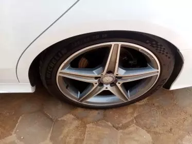 Mercedes-Benz C 200