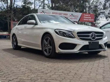 Mercedes-Benz C 200