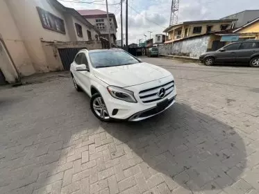 Mercedes-Benz GLA 250