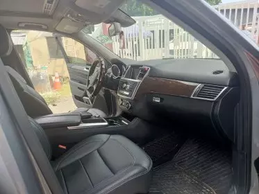 Mercedes-Benz ML 350