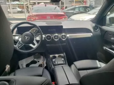 Mercedes-Benz GLB 250