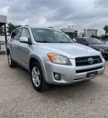 Toyota RAV 4
