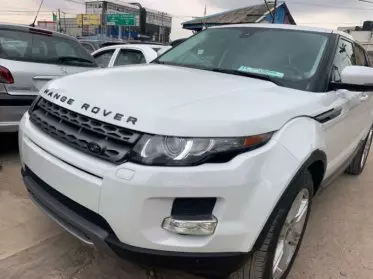 RANGE ROVER Vogue