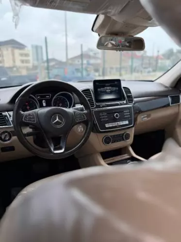 Mercedes-Benz GLE 350