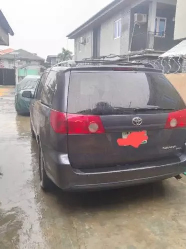 Toyota Sienna