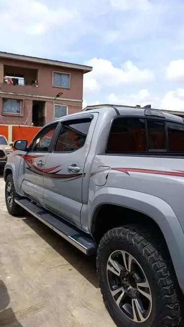 Toyota Tacoma