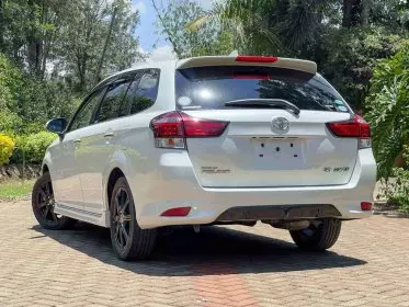 Toyota Fielder