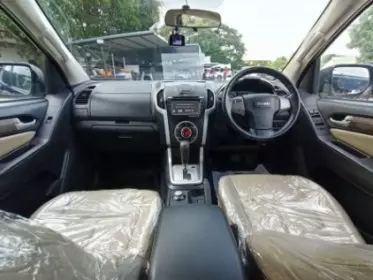 Isuzu MUX