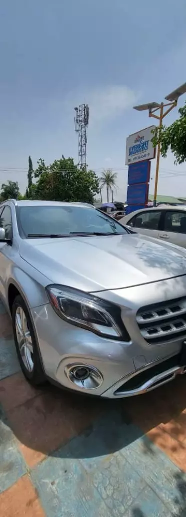 Mercedes-Benz GLA 250