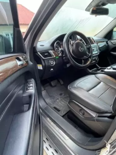 Mercedes-Benz ML 350