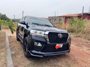 Toyota Land Cruiser