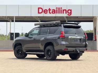 Toyota Landcruiser Prado