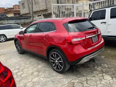 Mercedes-Benz GLA 250