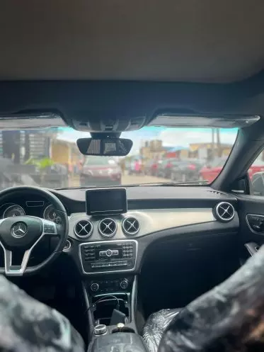 Mercedes-Benz CLA 250