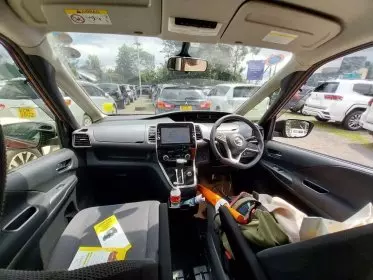 Nissan Serena Hybrid