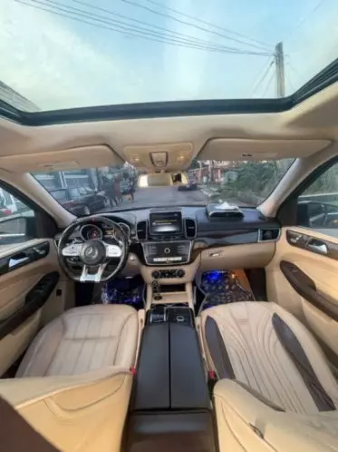 Mercedes-Benz GLE 350