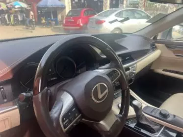 Lexus ES 330