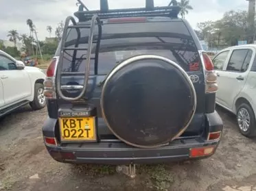 Toyota Land Cruiser
